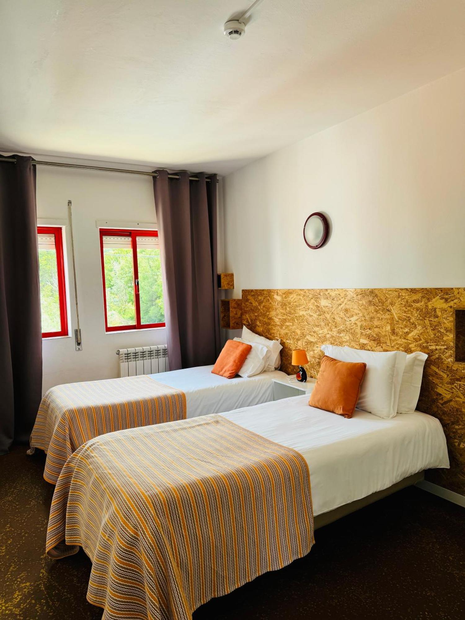 Nature & Beach Guest Rooms, Aldeamento Turistico Do Camarido Cristelo  Phòng bức ảnh